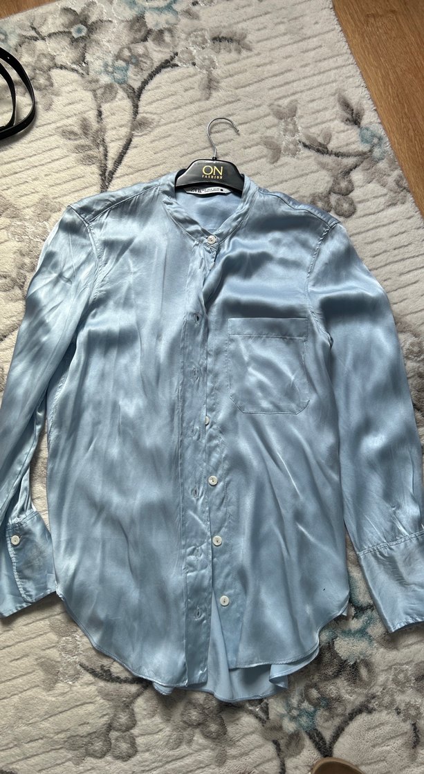 Düğmeli Mavi Saten İpek Gömlek - Görsel 2