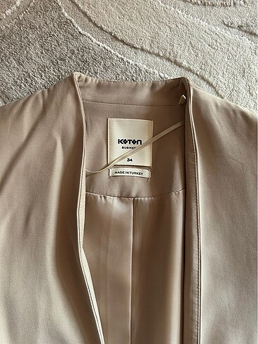 Koton Koton Yakasız Blazer Ceket