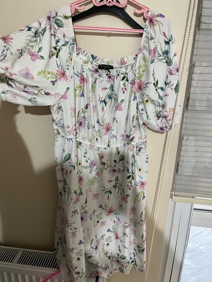 Beyaz Çiçek Desenli Bohem Midi Elbise - Görsel 3