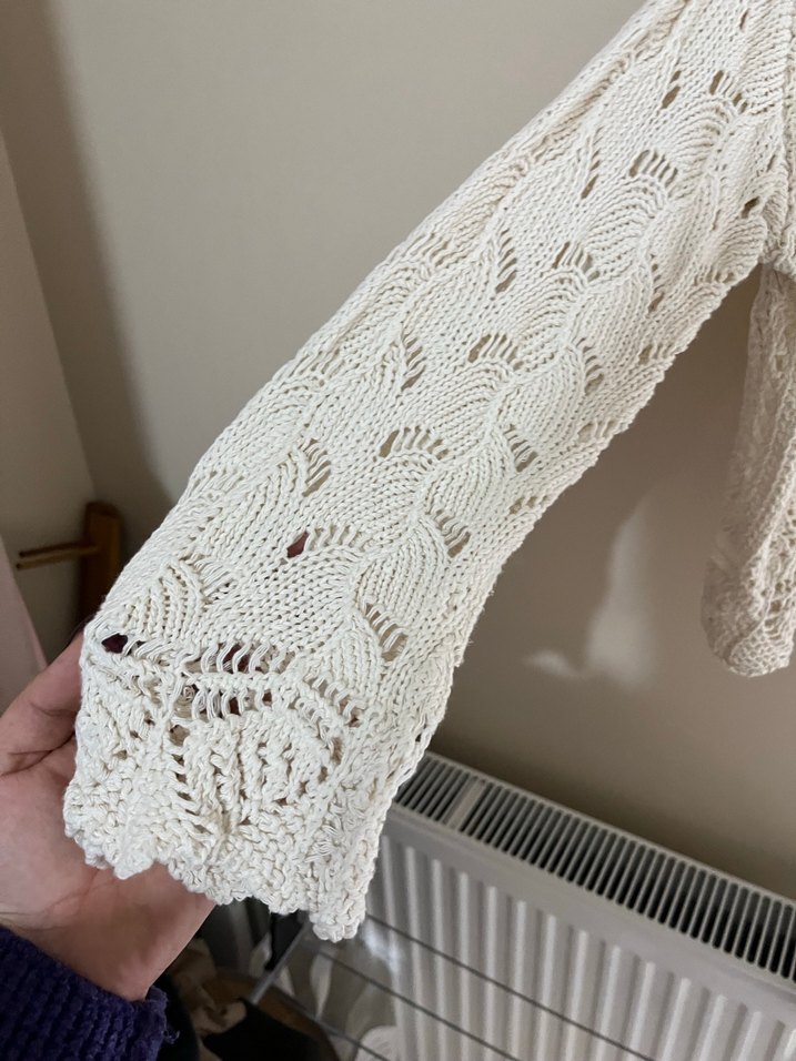 Beyaz V Yaka Bohem Örgü Kadın Kazak - Görsel 3