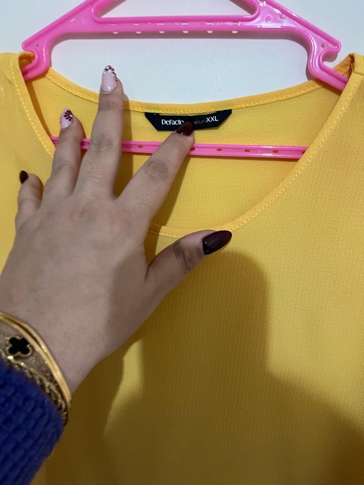 Sarı Kadın Midi Bluz, Volanlı, Kısa Kollu - Görsel 3