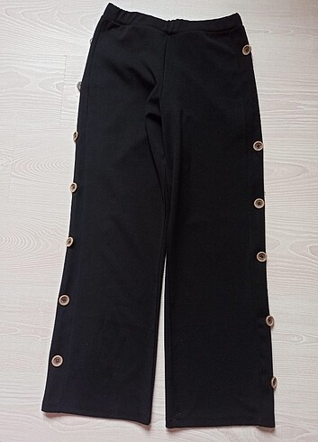 Beli lastikli pantolon. 