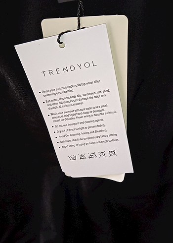 Düğmeli Siyah Gotik Kadın Mayo - Görsel 5