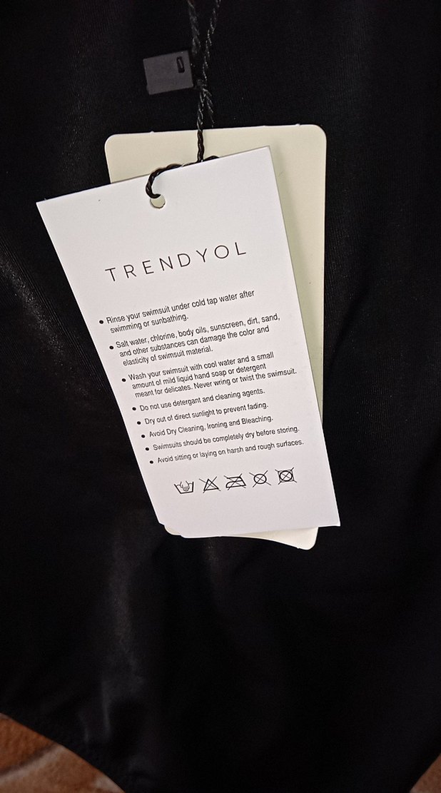 Düğmeli Siyah Gotik Kadın Mayo - Görsel 5