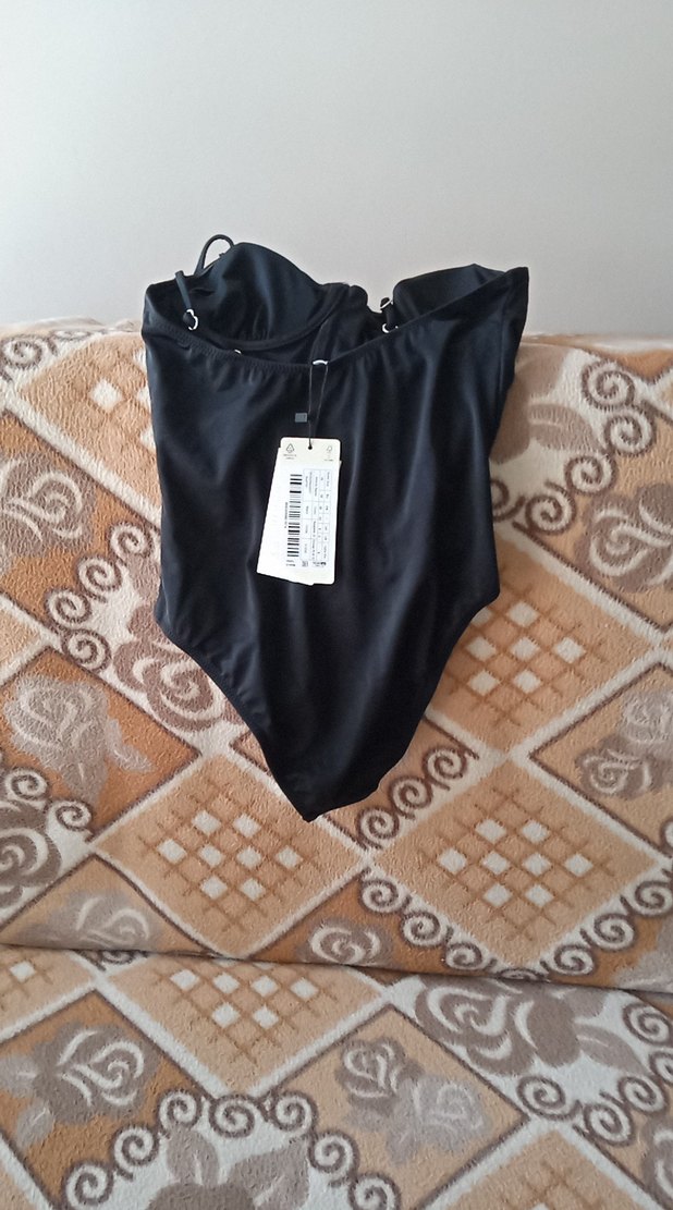 Düğmeli Siyah Gotik Kadın Mayo - Görsel 2