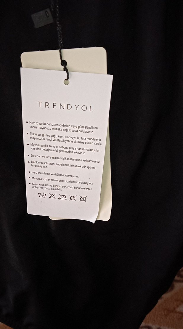 Düğmeli Siyah Gotik Kadın Mayo - Görsel 4