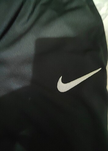 11-12 Yaş Beden siyah Renk Nike erkek çocuk eşofman 