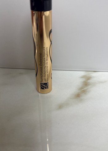 Estee lauder sumptuous extreme maskara - Görsel 3