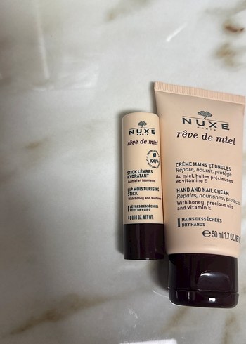 Nuxe Rêve de Miel El ve Dudak Bakım Seti - Görsel 2