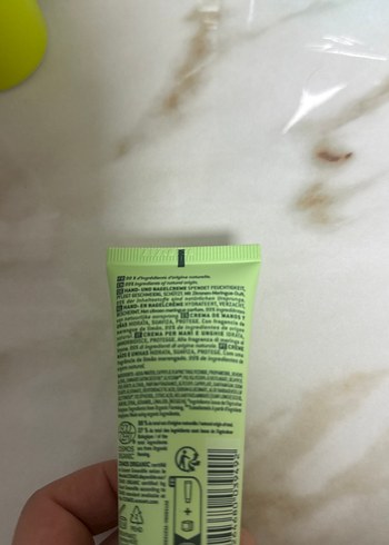 NUXE Sweet Lemon El  Kremi ve lip stick set - Görsel 4