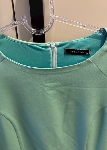 Çağla yeşili midi boy yarım fakir kol elbise - Görsel 3