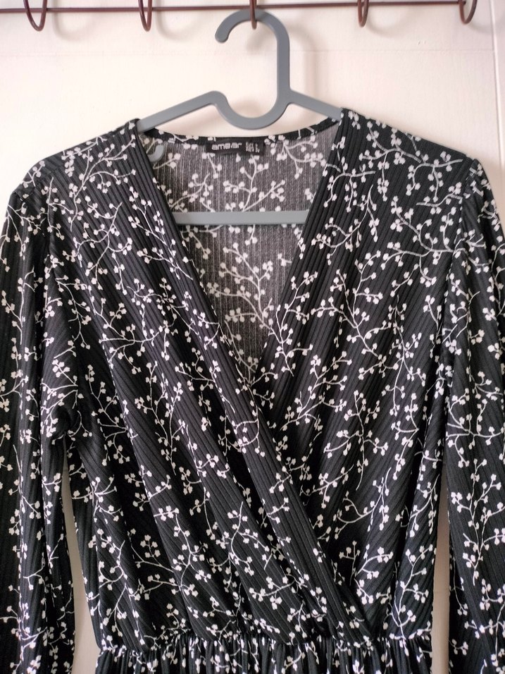 siyah desenli elbise - Görsel 3