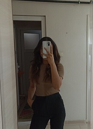 Sıfır siyah kumaş pantolon. Beli lastikli