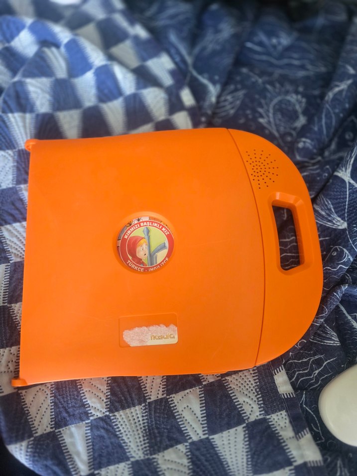 Kırmızı Başlıklı Kız Masal Kitabı - Görsel 2