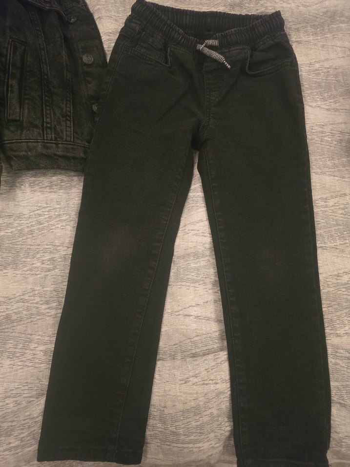 5 6ı yaş erkek çocuk, kot, ceket ve kot pantolonu - Görsel 2