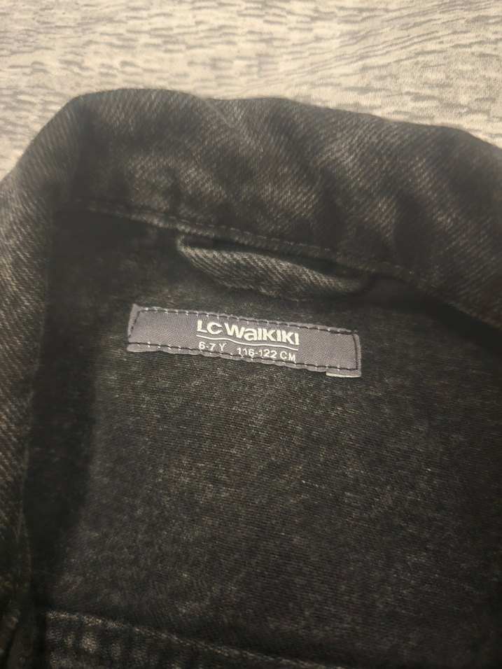 5 6ı yaş erkek çocuk, kot, ceket ve kot pantolonu - Görsel 4