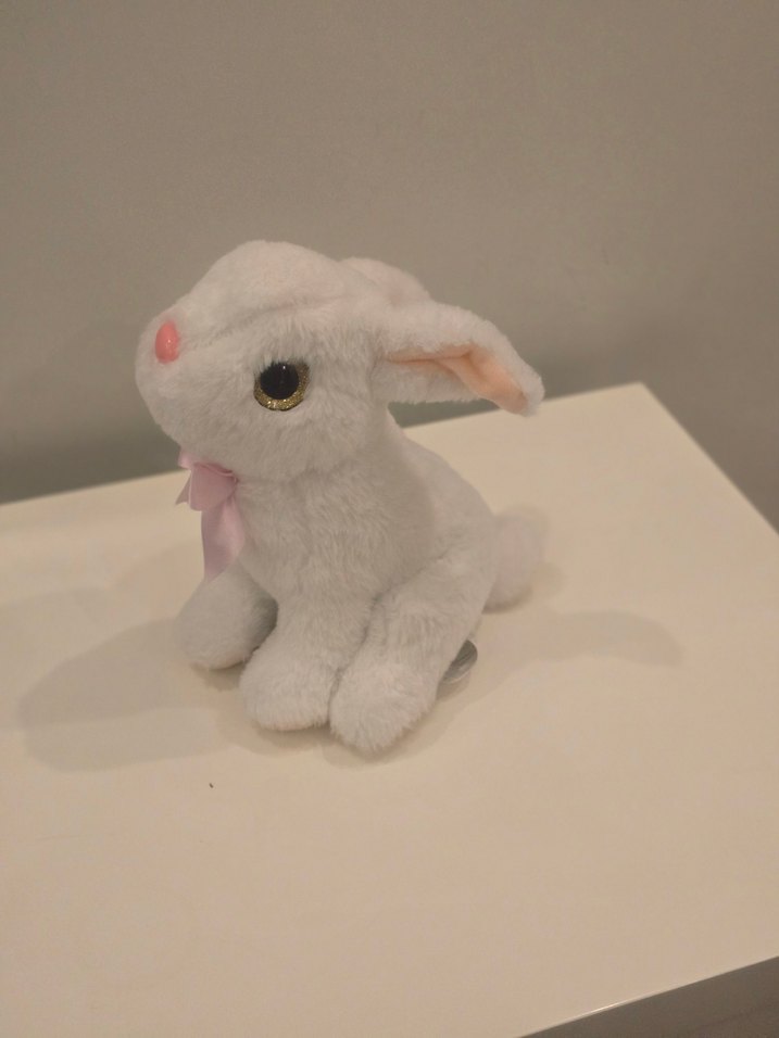 Beyaz Peluş Tavşan Oyuncak - Görsel 2