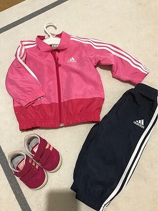 Adidas bebek eşofman ve ayakkabı adidas