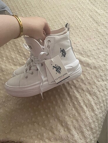 Uspa converse