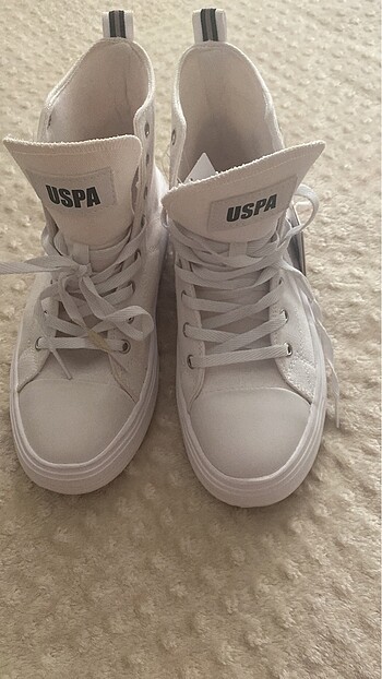 39 Beden beyaz Renk Uspa converse