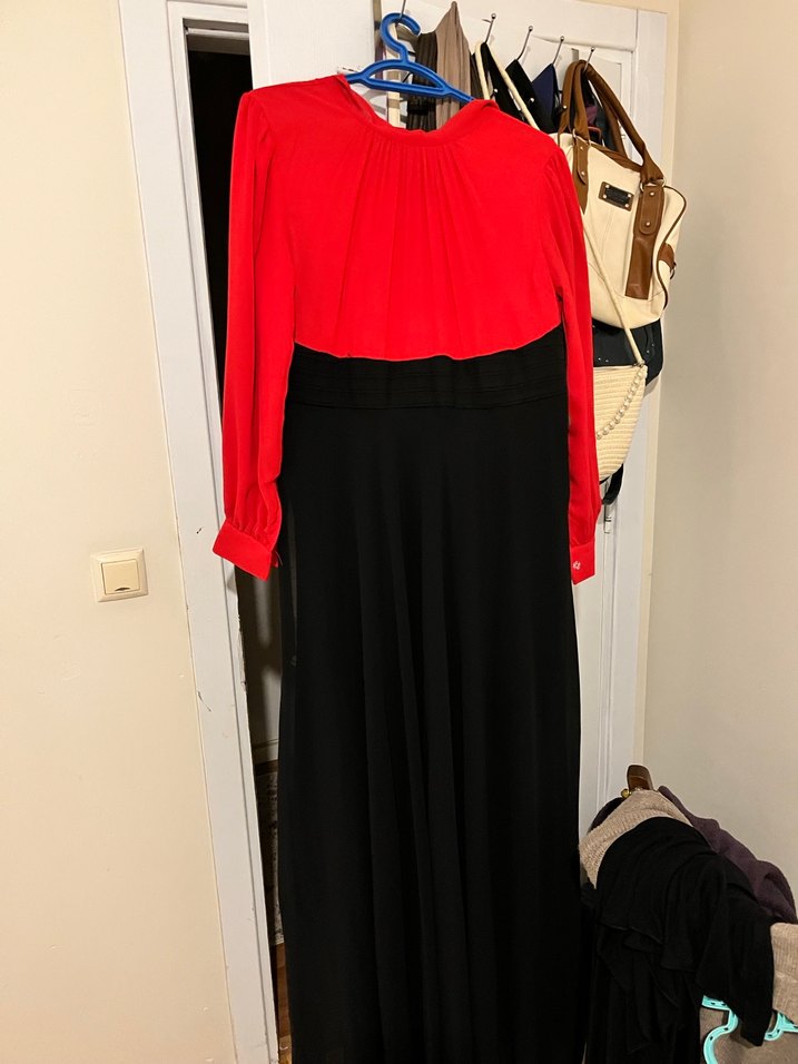 Kırmızı Siyah Uzun Kadın abiye - Görsel 3