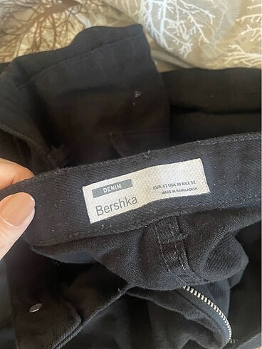 Bershka Jean kot