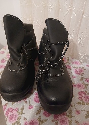 Siyah Bağcıklı Erkek Kauçuk Bot - Görsel 3