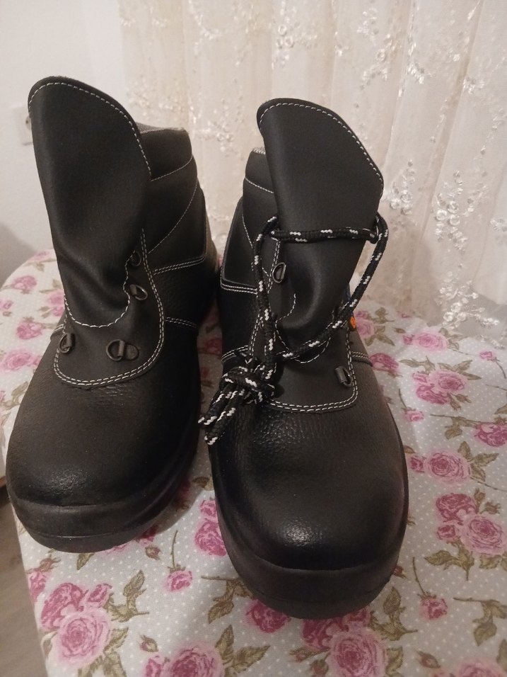 Siyah Bağcıklı Erkek Kauçuk Bot - Görsel 3