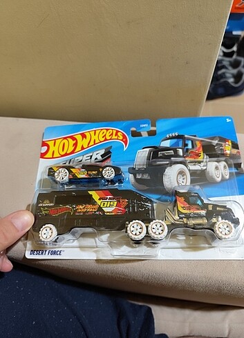 Hot wheels sıfır kapalı kutu.