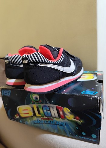 33 Beden Nike orjinal spor ayakkabı