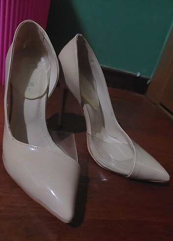 37 Beden Bej stiletto