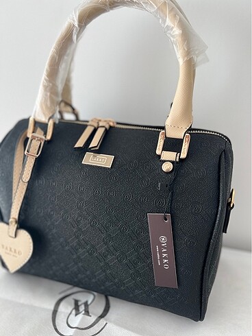  Beden Vakko speedy monogram siyah renk