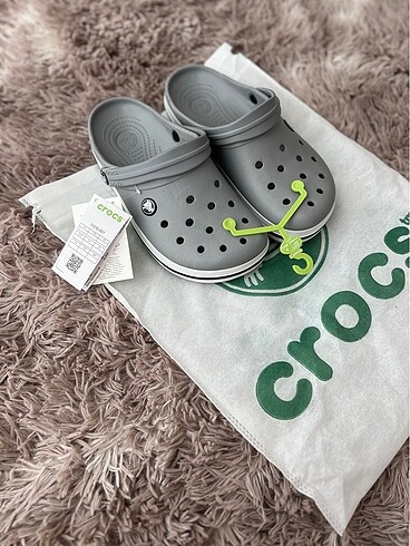 Diğer Askılı etiketli poşetli crocs