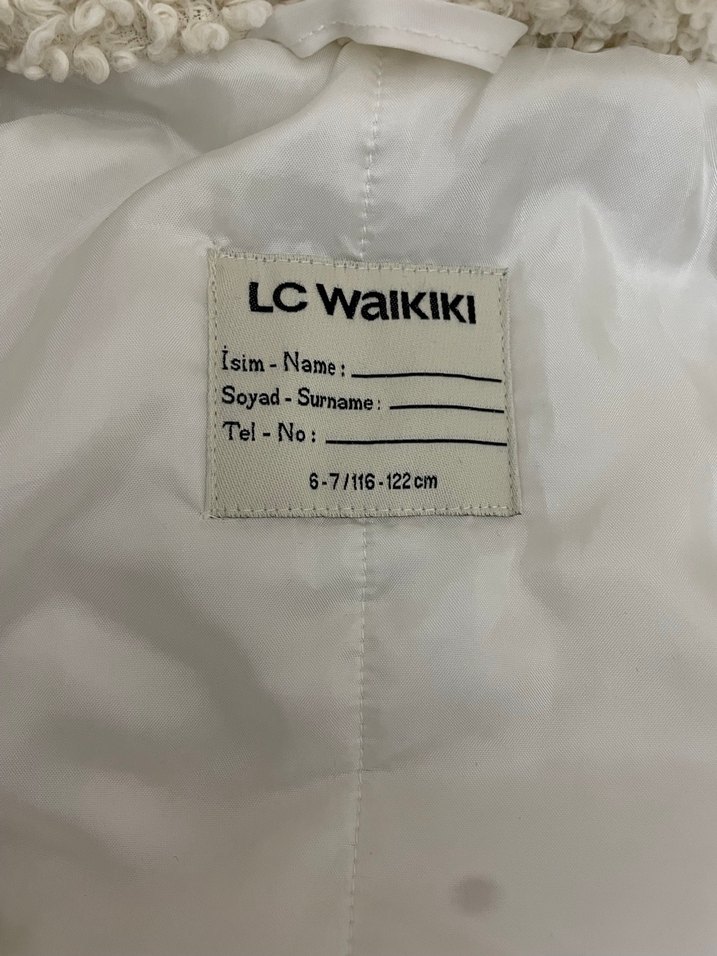 Beyaz Peluş Detaylı Kız montu - Görsel 4