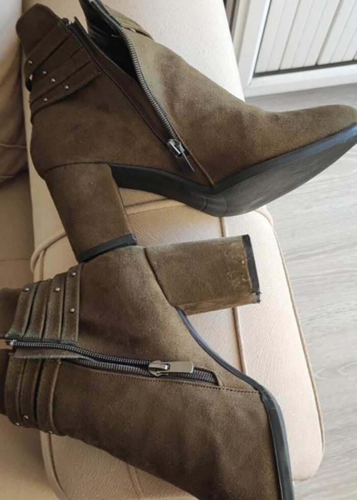 Kadın bot bir kez giyildi  - Görsel 4