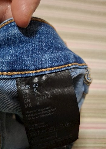 40 Beden Kadın Fit Kesim Mini Kot Şort