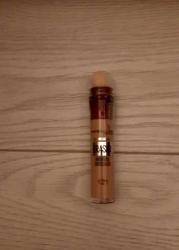 Bej Parlak Kapatıcı ve Aydınlatıcı