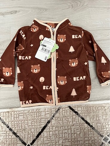 Polar sweatshirt