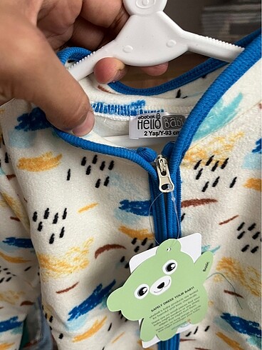HelloBaby Polar sweatshirt