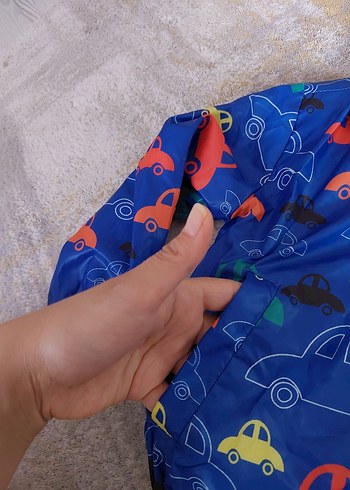 24-36 Ay Beden Kapüşonlu Renkli Erkek Çocuk Yağmurluk