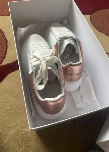 Alexander mcqueen spor ayakkabı