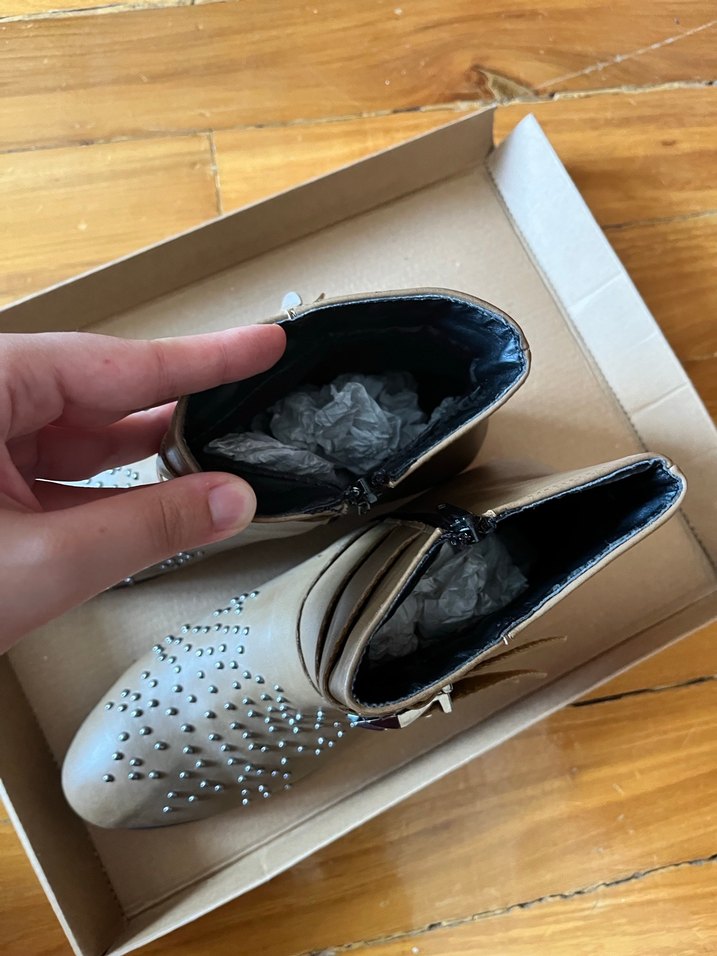 Bohem Tarz Kadın Bot - Görsel 4