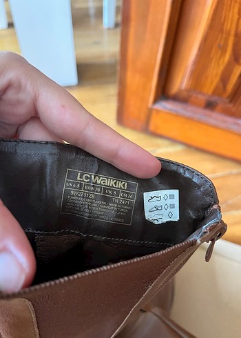 Kahverengi Deri Tokalı Kadın Çizme - Görsel 6