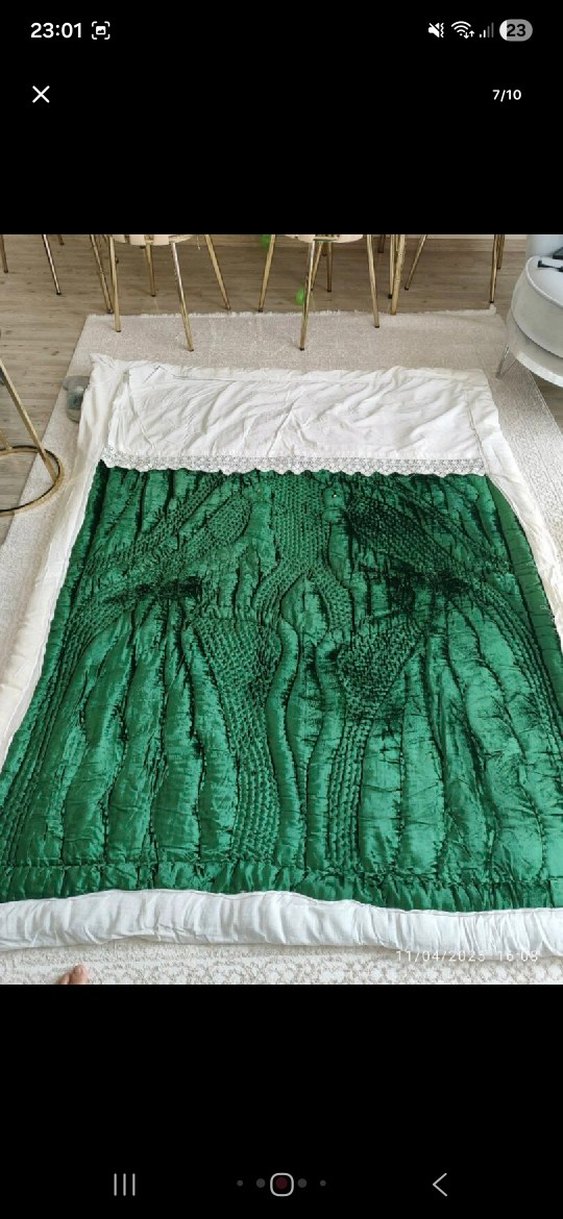 Parlak Yeşil Nakışlı yorgan - Görsel 4