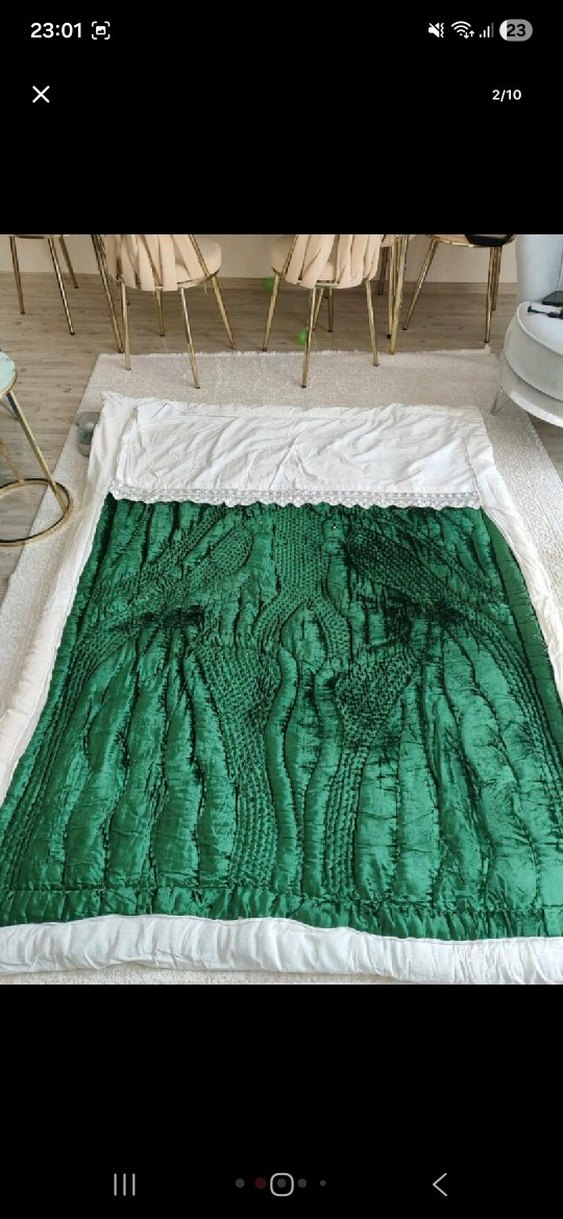 Parlak Yeşil Nakışlı yorgan - Görsel 2