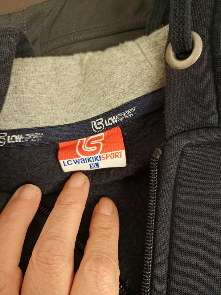 Siyah Kapüşonlu Fermuarlı Erkek mont - Görsel 2