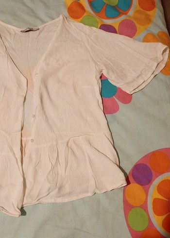 Beyaz V Yaka Düğmeli  Bluz - Görsel 2