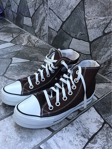 37 Beden kahverengi converse