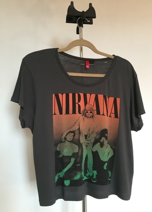 Nirvana sloganlı Tshirt