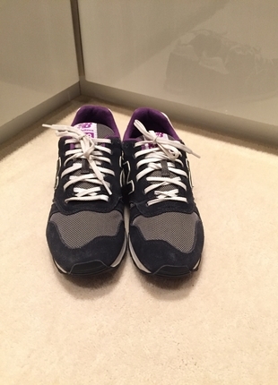 New Balance spor ayakkabı